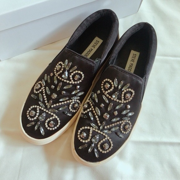 Steve madden, slip on shoes. Excellent condition. - Picture 4 of 9